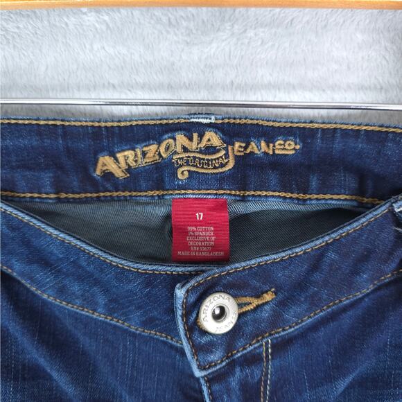 Arizona Jean Co Shorts Womens 17 Blue Rolled Cuff Denim Stretch Mom 4" Inseam - Picture 3 of 7